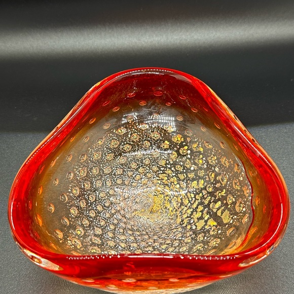 Vintage Murano Red to Clear Controlled Bubble Candy Dish with Gold Inclusions - Picture 2 of 6